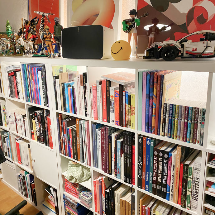 Bibliothèque dans mon bureau.